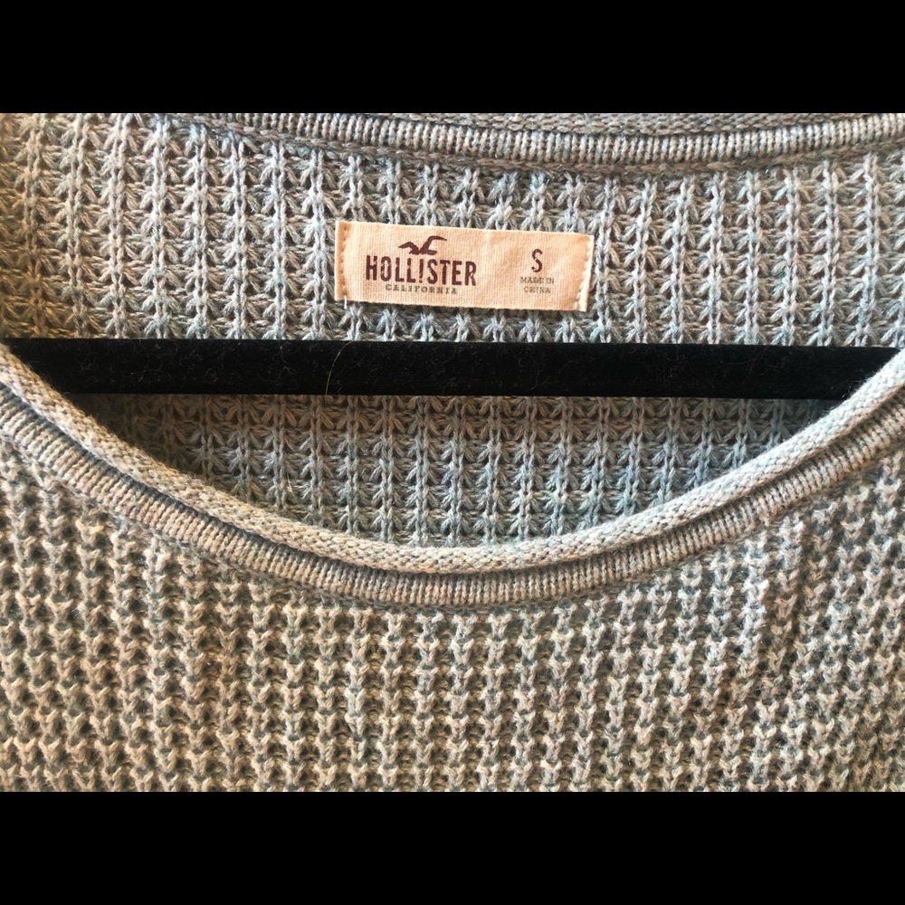 blue knit hollister sweater